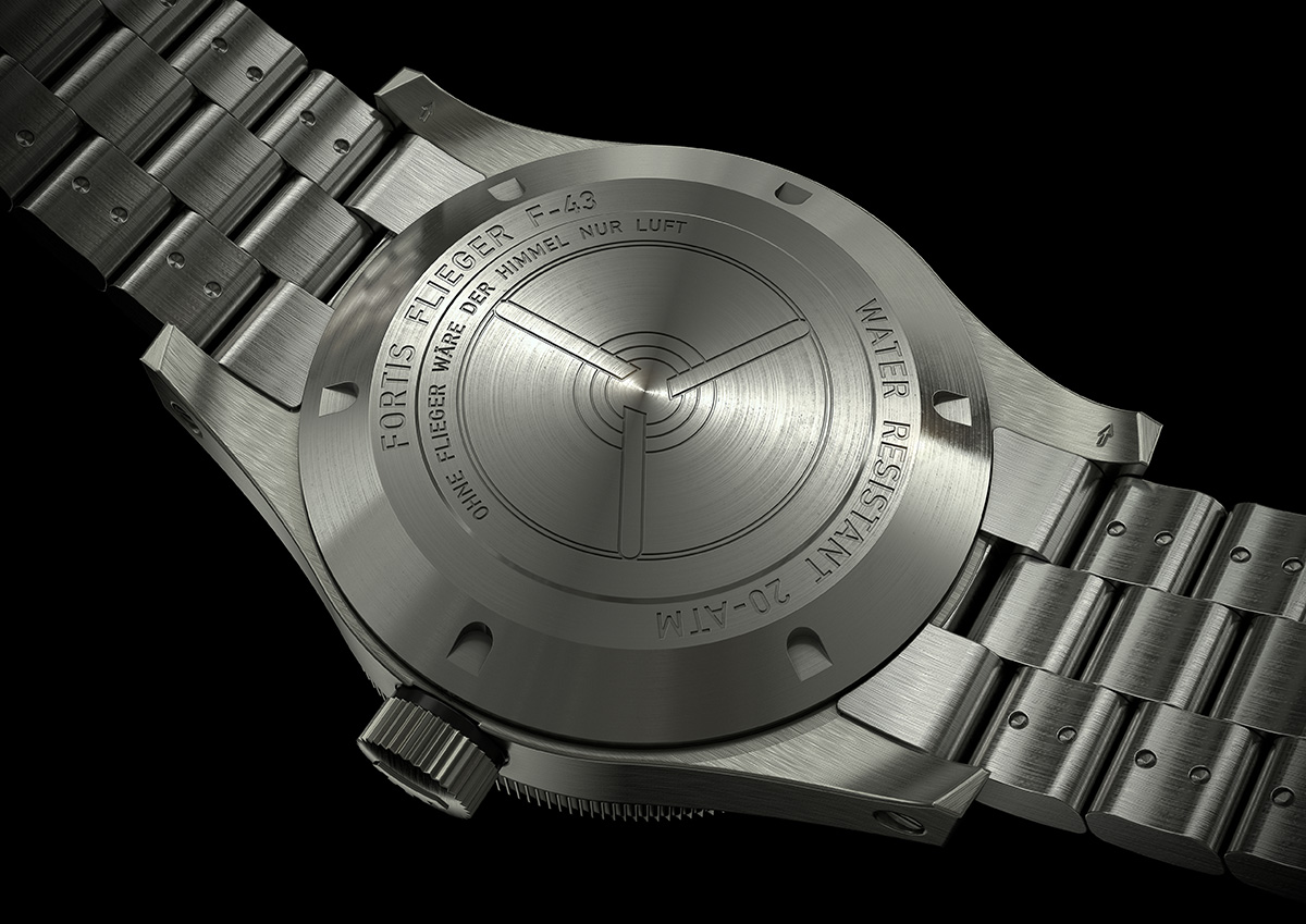 F.426.0000 Flieger F 43 Triple GMT on Block Bracelet Case Back