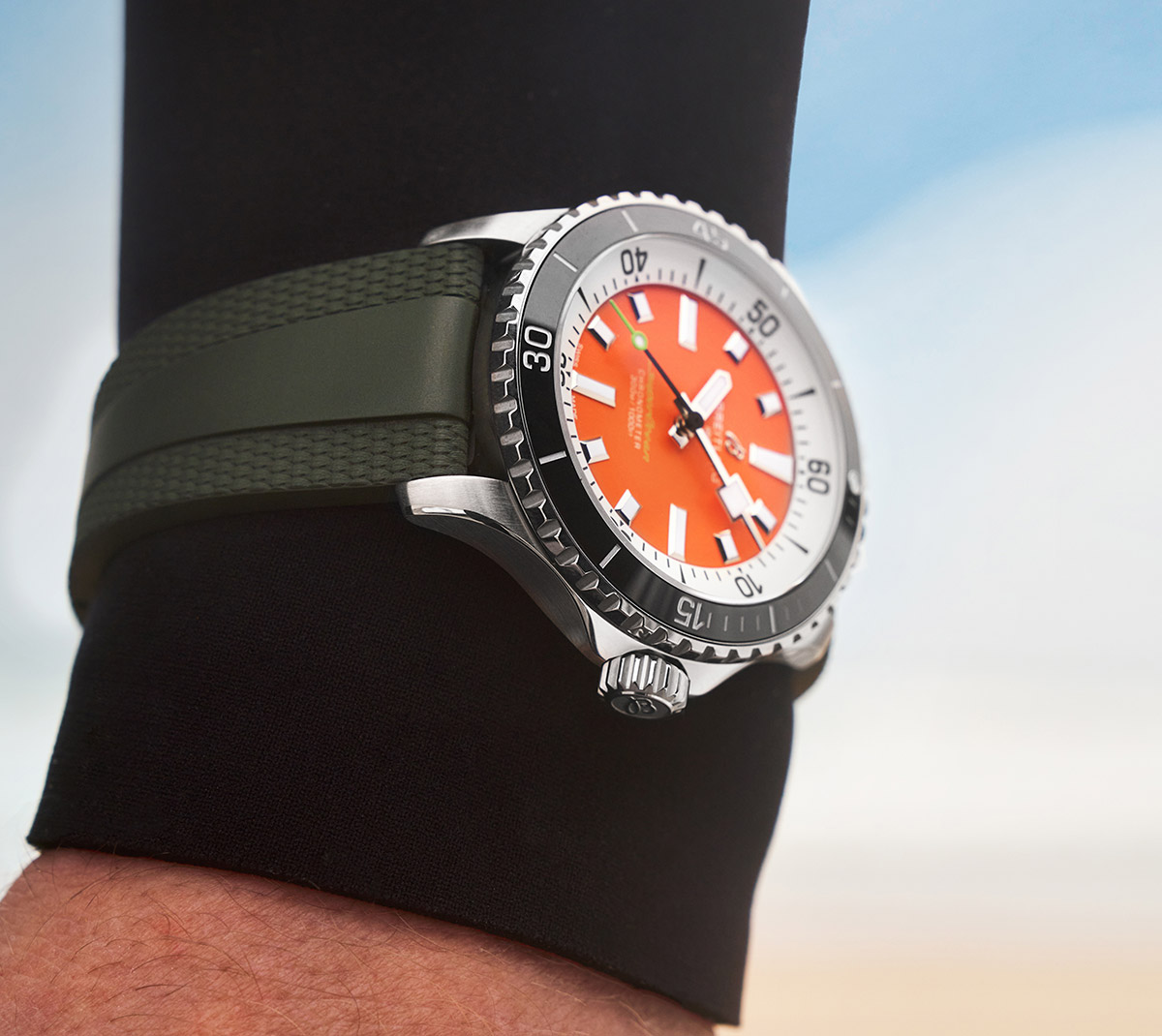 Breitling Superocean 42 kelly slater limited edition ref. a173751a1o1s1 rgb 1