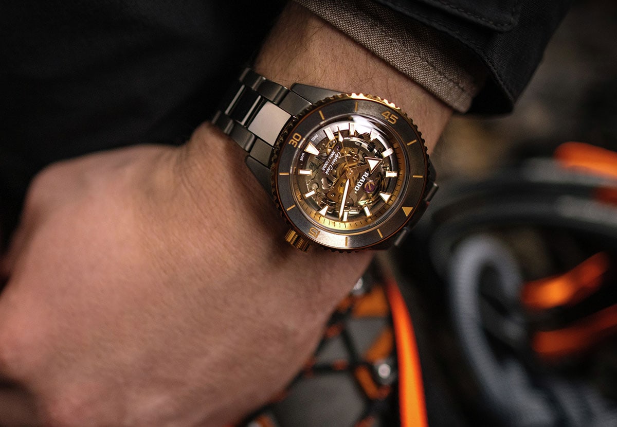 Rado Captain Cook Skeleton na ruci