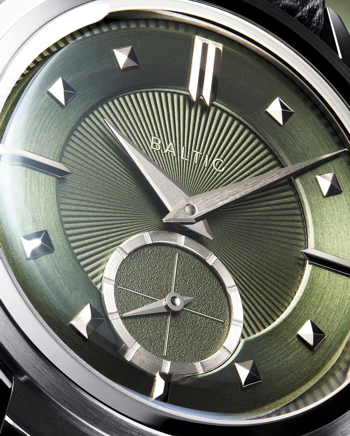 Baltic Prismic Green brojcanik