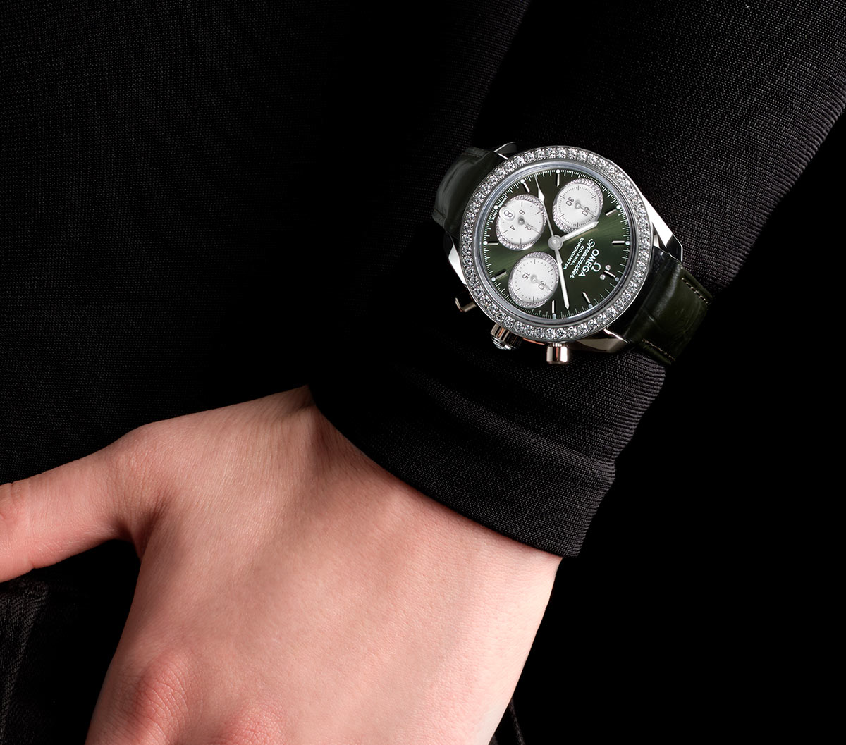 Omega Speedmaster 38mm na ruci