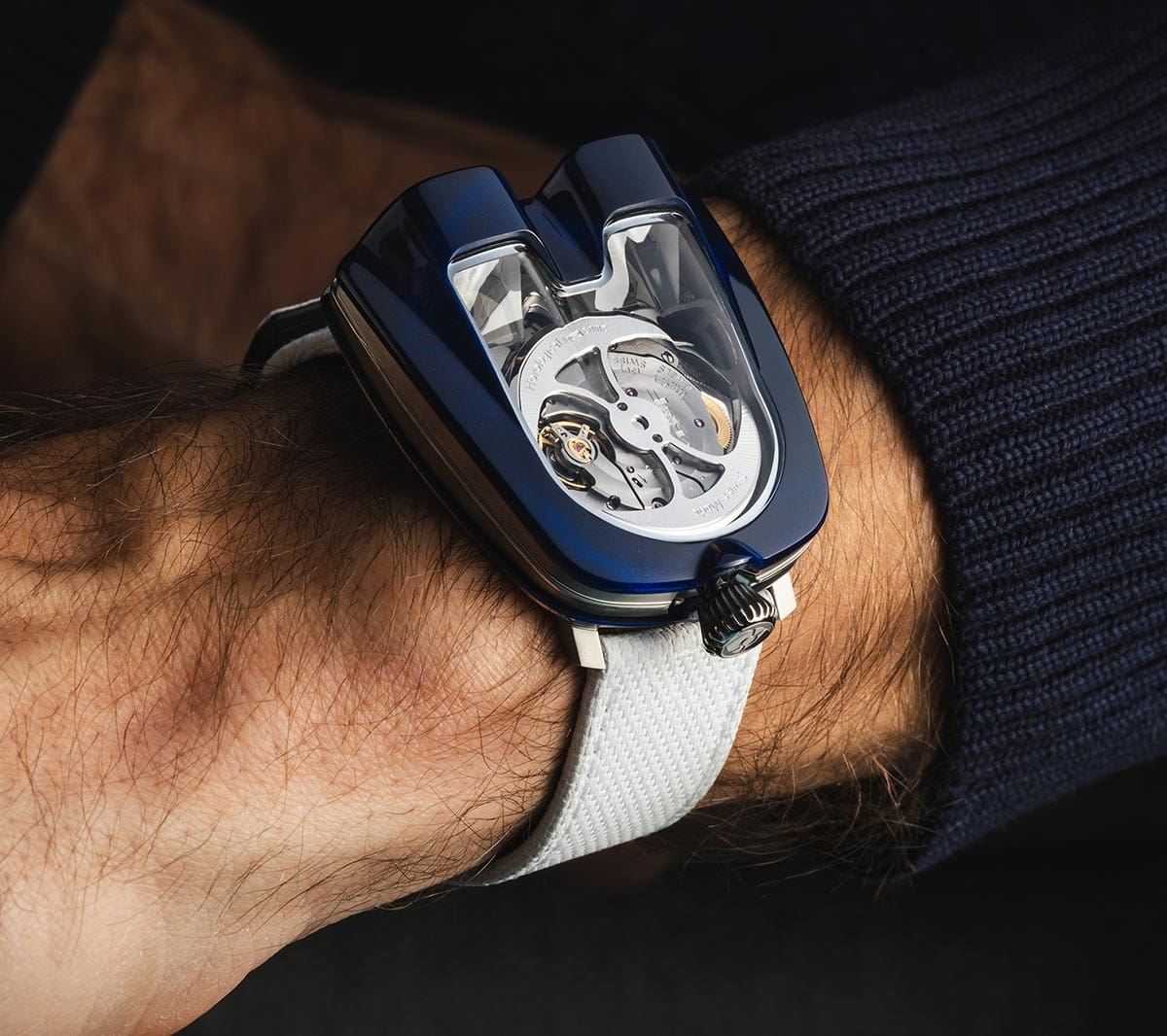 MBandF HM8 na ruci