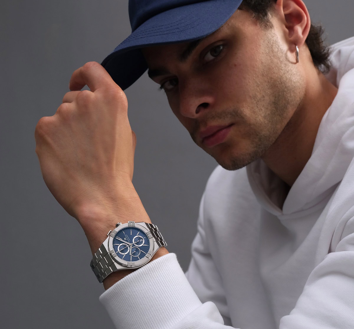ML Aikon Quartz Chronograph na ruci
