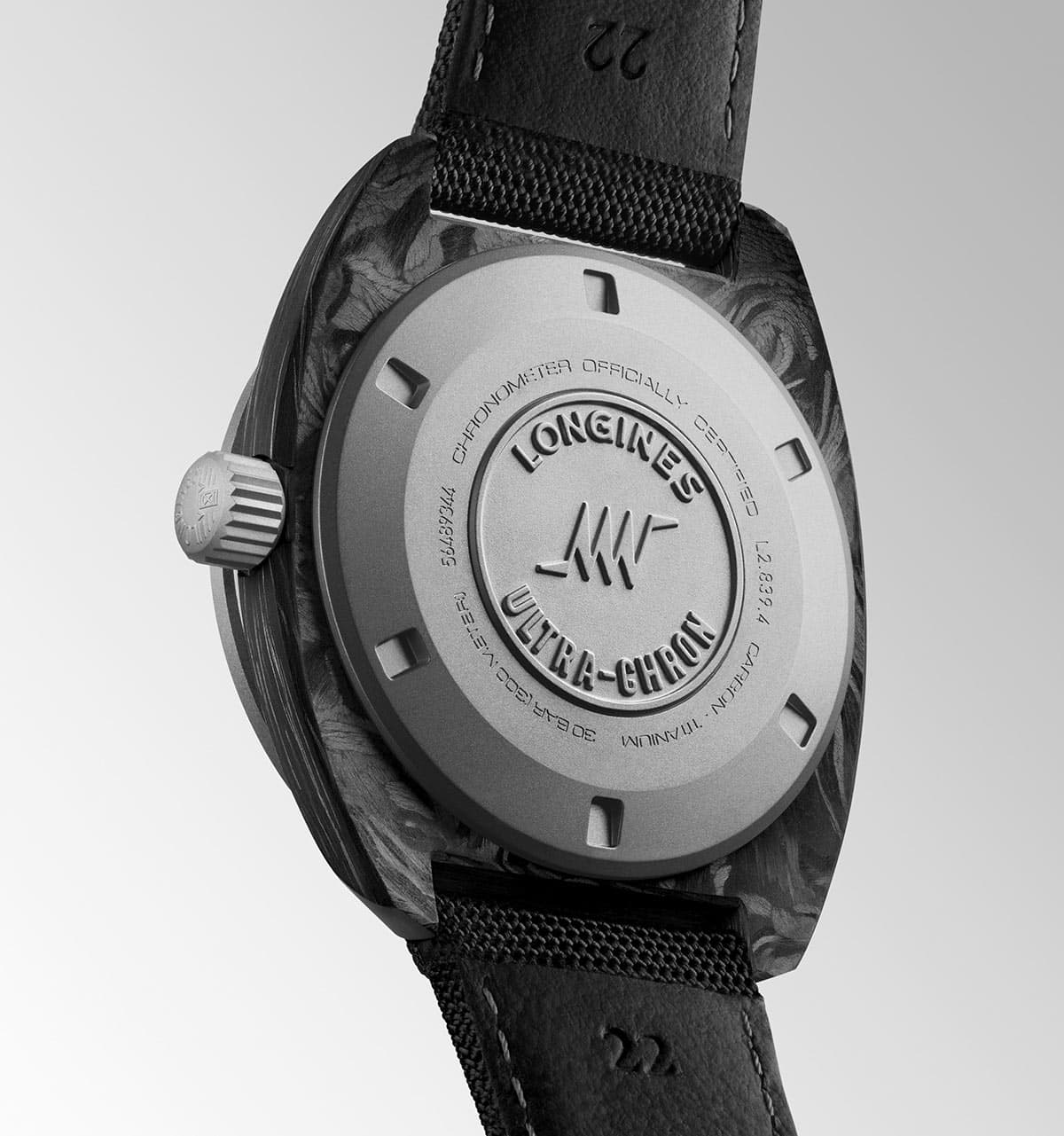 Longines Carbon pozadina