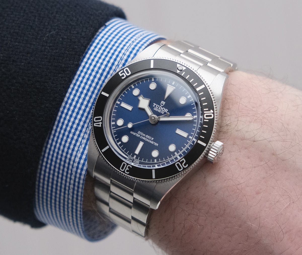WW Tudor BB 68 na ruci