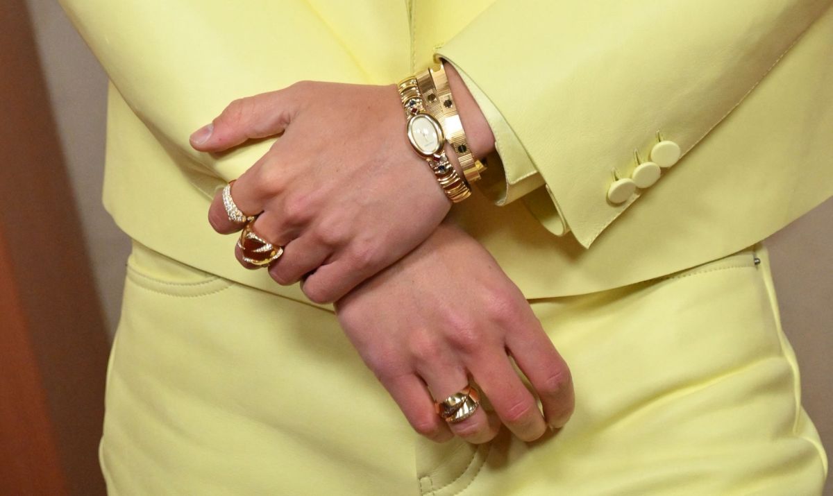 timoti salame stil nakit timothee chalamet 04
