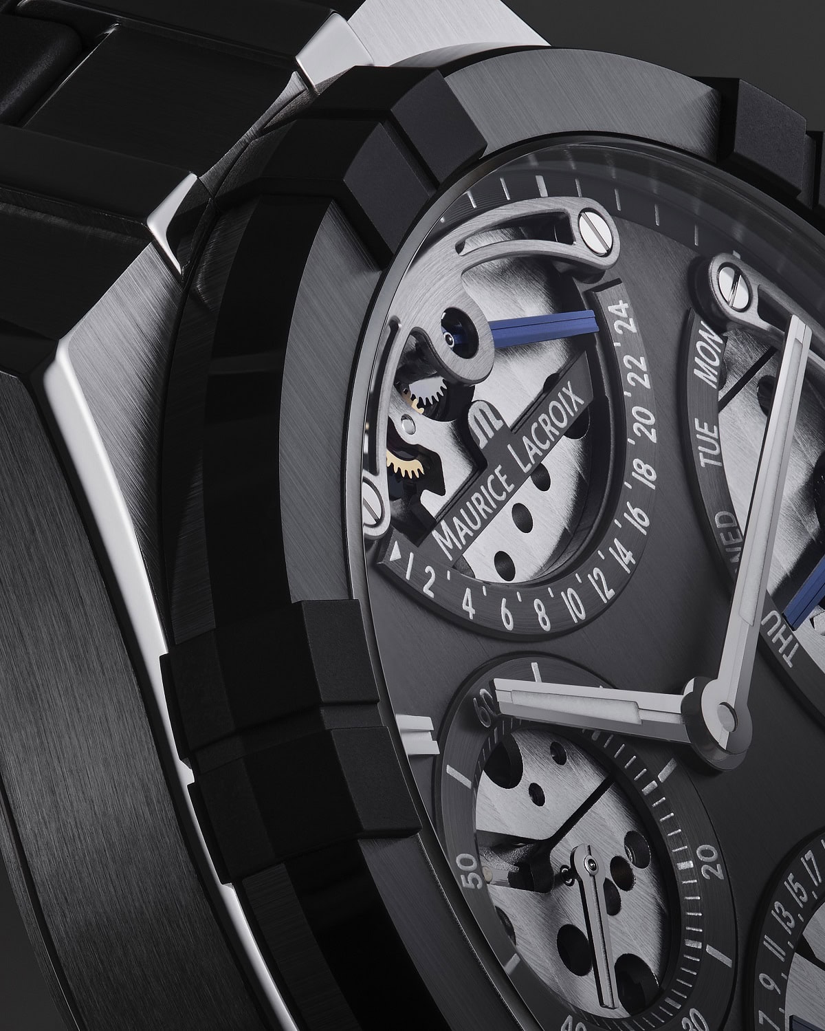 Maurice Lacroix Aikonic Triple Retrograde cifer